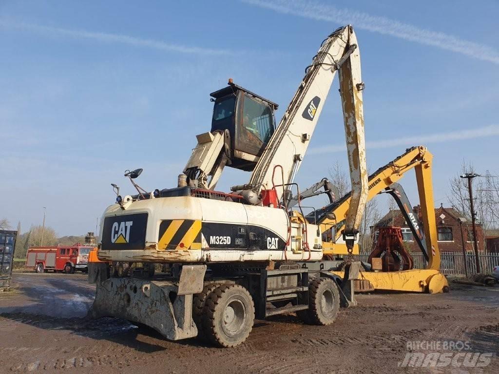 CAT M 325 D MH مناولات المخلفات / مناولات صناعية