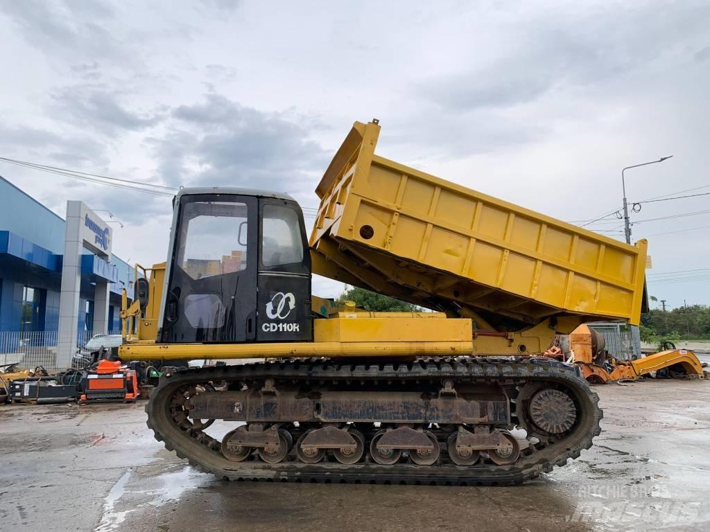 Komatsu CD 110 R-1 عربات نقل قلابة مجنزرة