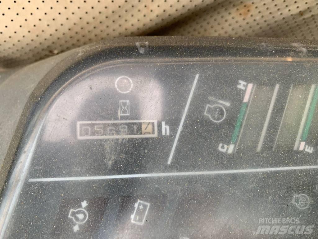 Komatsu CD 110 R-1 عربات نقل قلابة مجنزرة