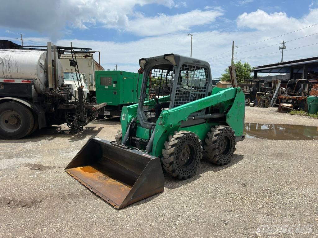 Bobcat S 550 لوادر انزلاقية التوجيه