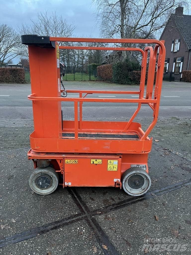 JLG 1230ES رافعات ومنصات أخرى