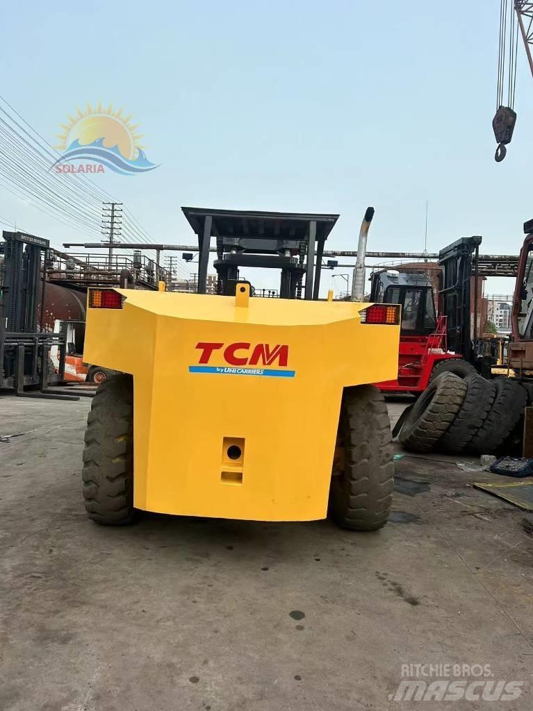 TCM FD 250 شاحنات الديزل