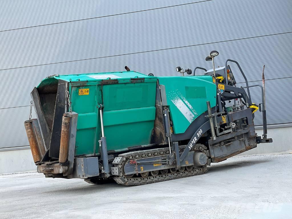 Vögele SUPER 800 معدات السفلتة