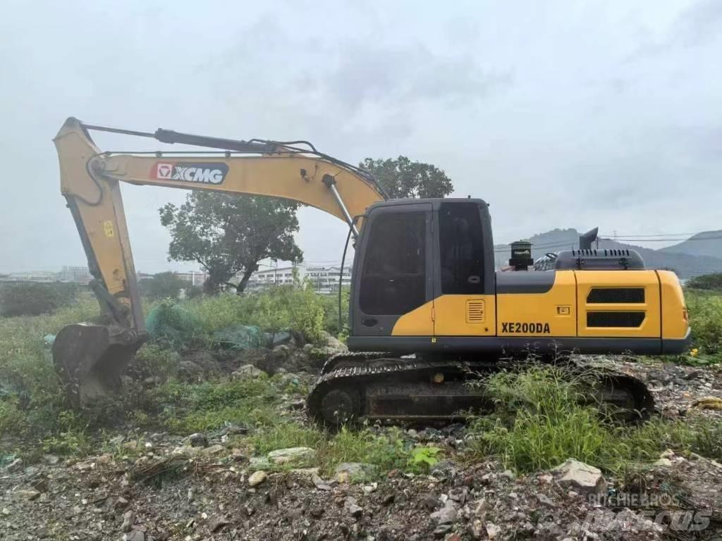 XCMG XE 200 DA حفارات زحافة