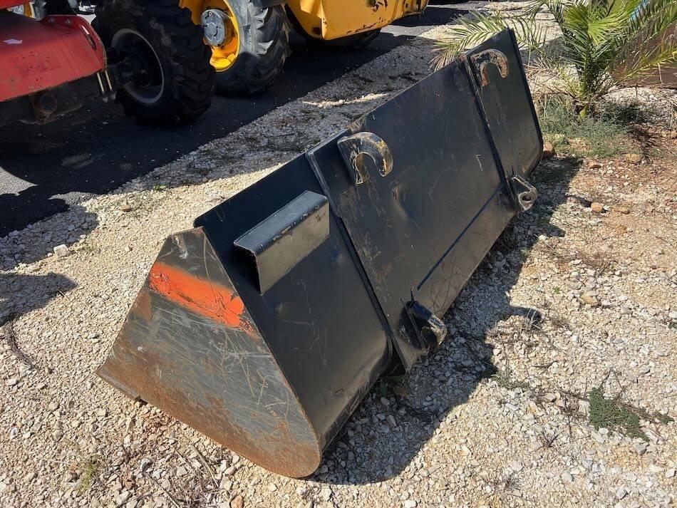 JCB godet دلاء