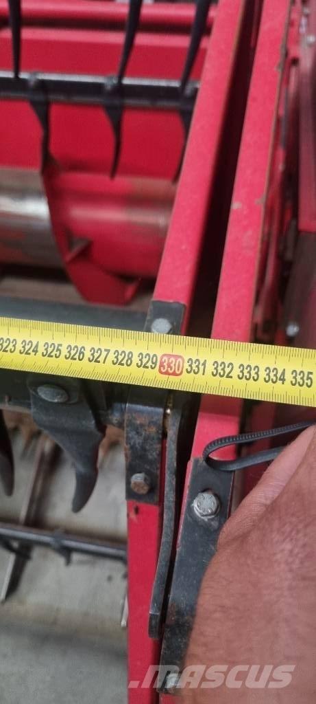 Massey Ferguson 22 حصادات