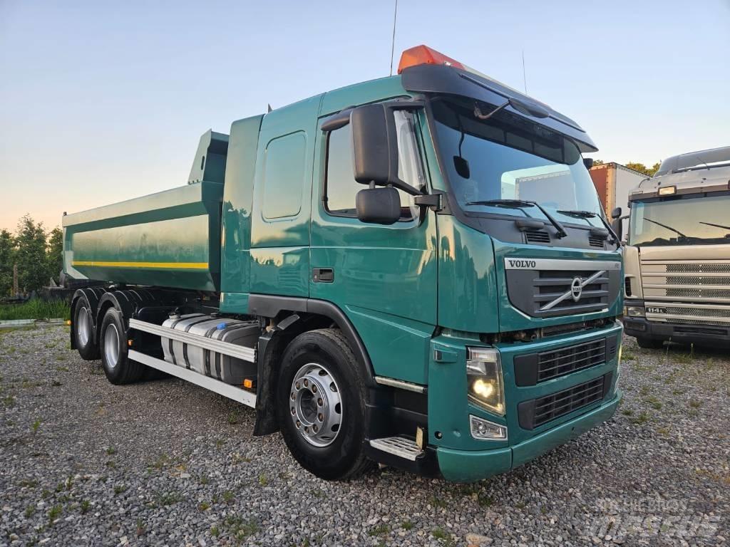 Volvo FM340 6x2 شاحنات قلابة