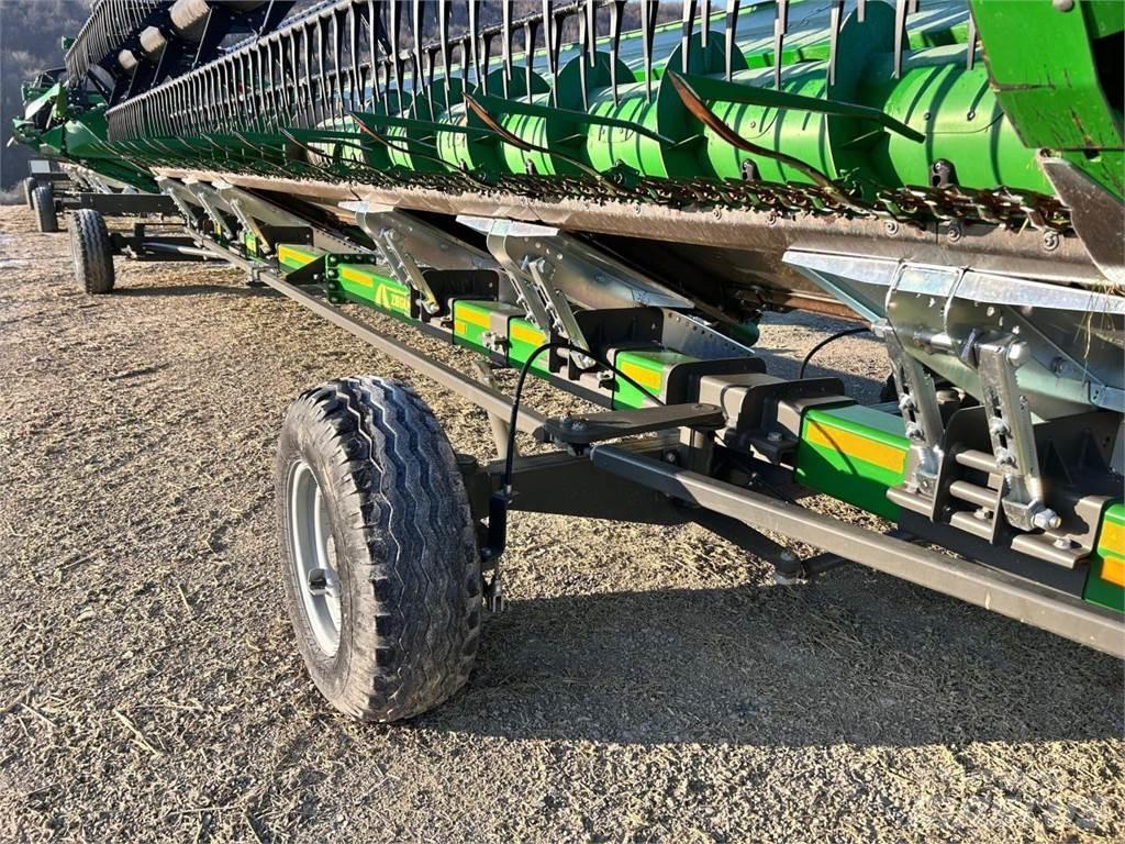 John Deere T670i حصادات