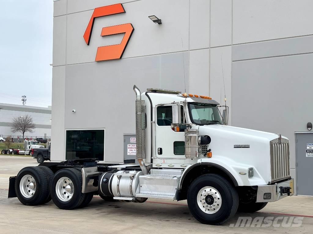 Kenworth T800 وحدات الجر