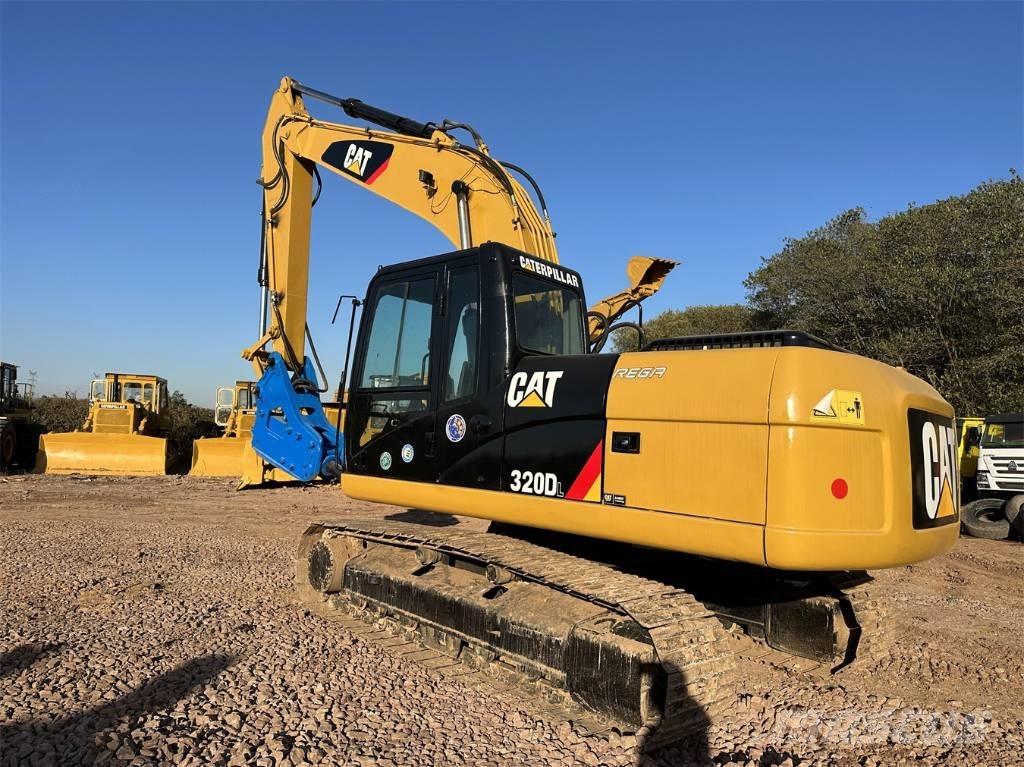 CAT 320DL حفارات زحافة