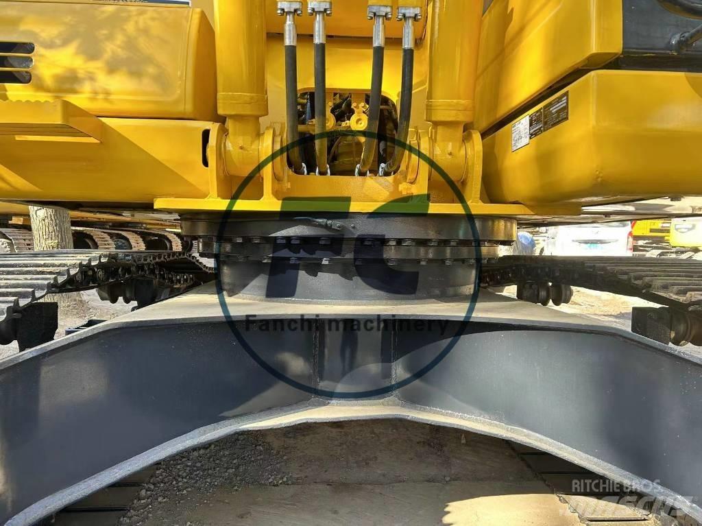 Komatsu PC 200-8 حفارات زحافة