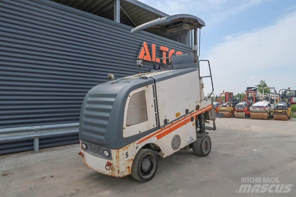 Wirtgen W 50 DC ماكينات الكشط البارد للأسفلت