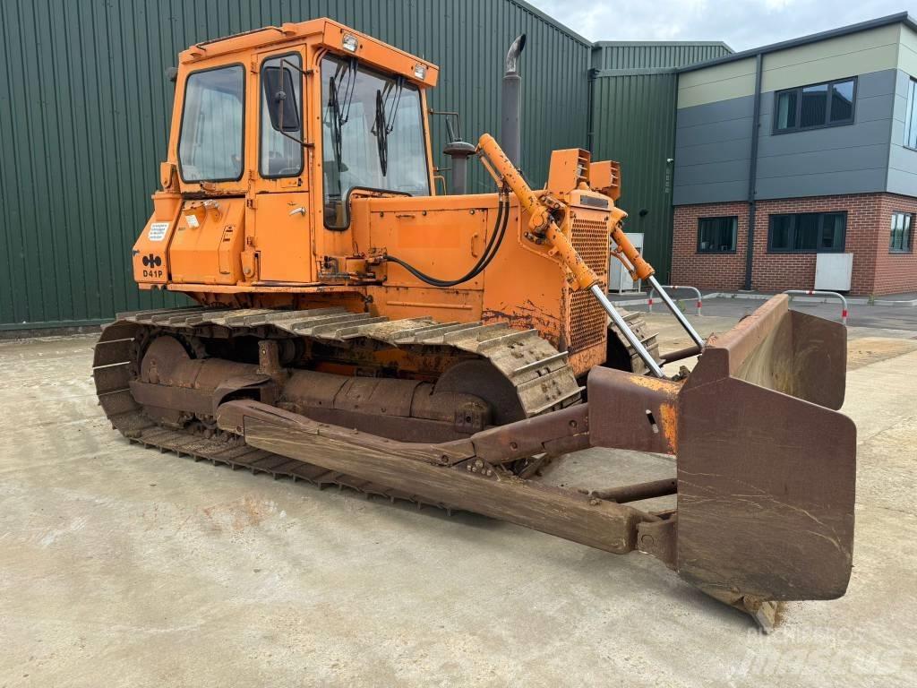 Komatsu D 41 P-3 بلدوزرات مجنزرة