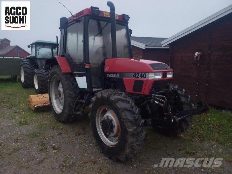 Case IH 4240 XL الجرارات