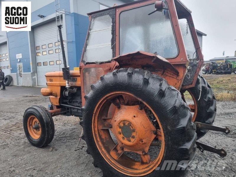 Fiat 550 الجرارات