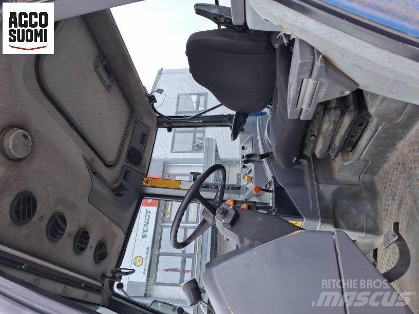 Ford 8340 الجرارات