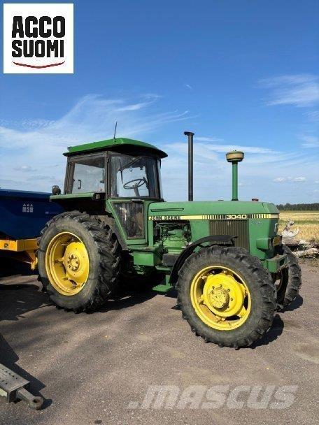 John Deere 3040 الجرارات