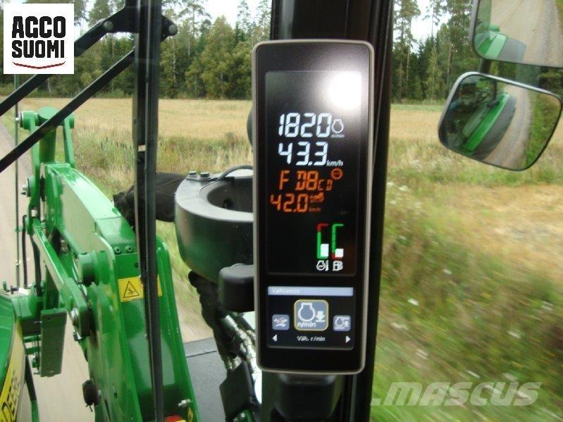 John Deere 512 5R الجرارات