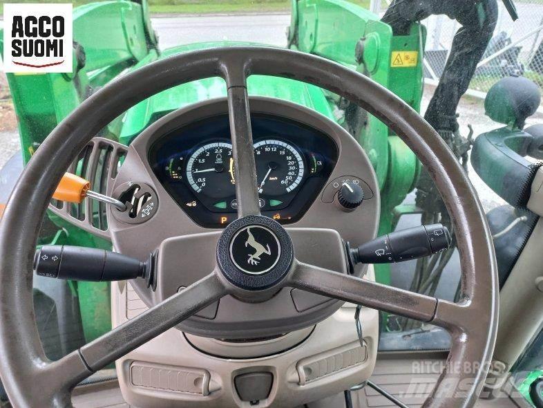 John Deere 6155 R الجرارات