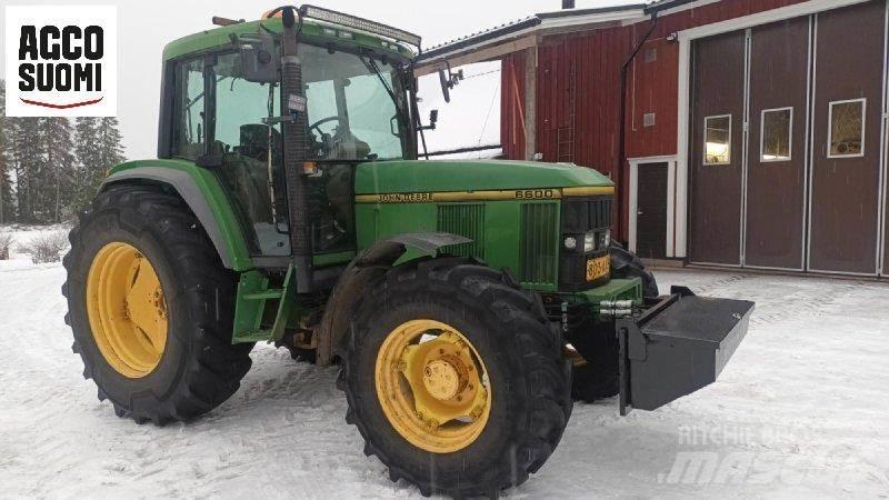John Deere 6600 الجرارات