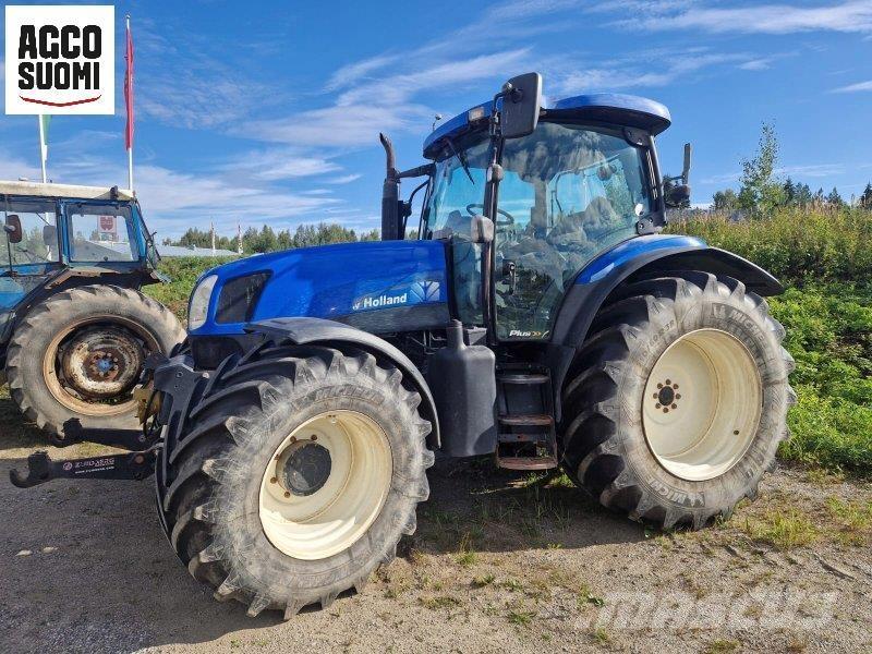 New Holland T6050 الجرارات