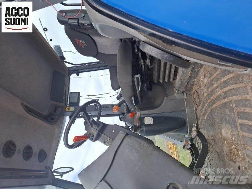 New Holland TM190 الجرارات