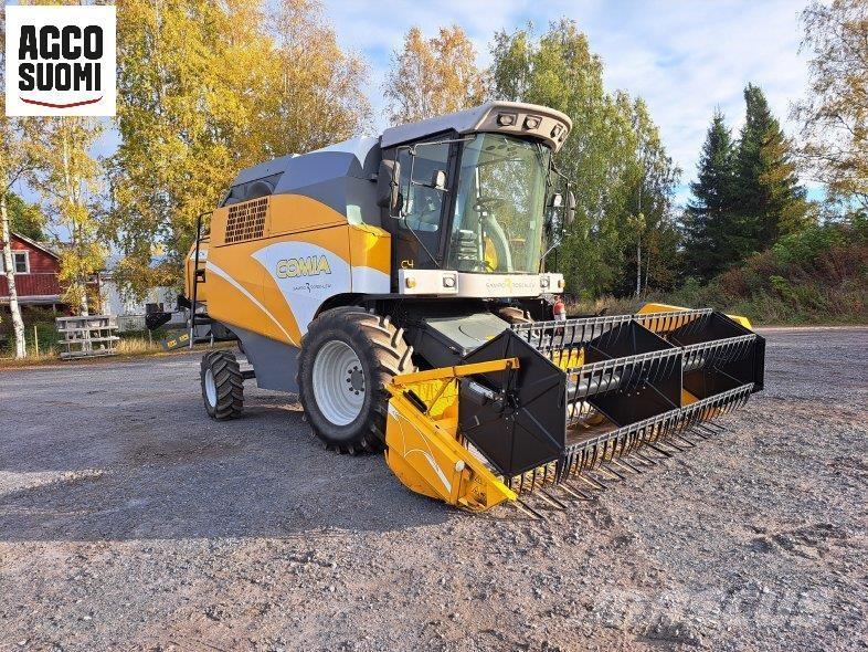 Sampo-Rosenlew C4 حصادات