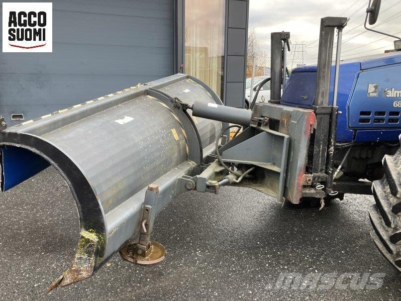 Stark ALUEAURA 320 حراثات ونصول الجليد