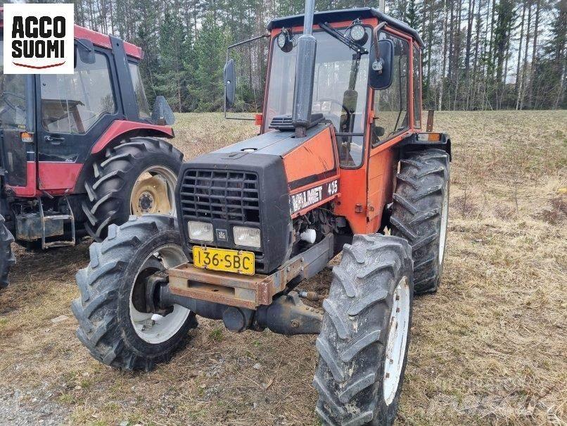 Valmet 405 الجرارات