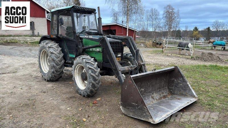 Valmet 455 الجرارات