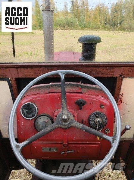 Valmet 565 الجرارات