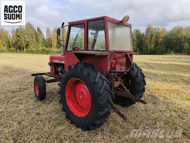 Valmet 565 الجرارات