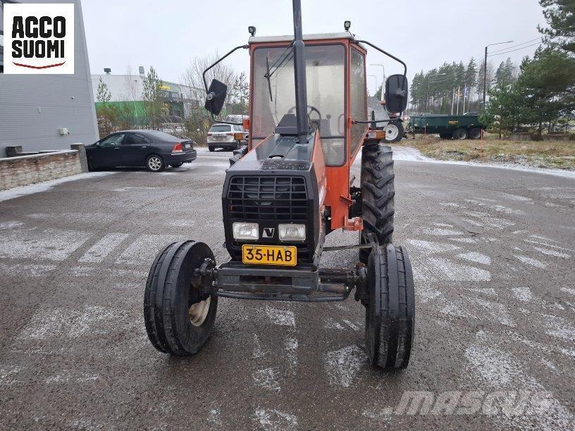 Valmet 604 TURBO الجرارات