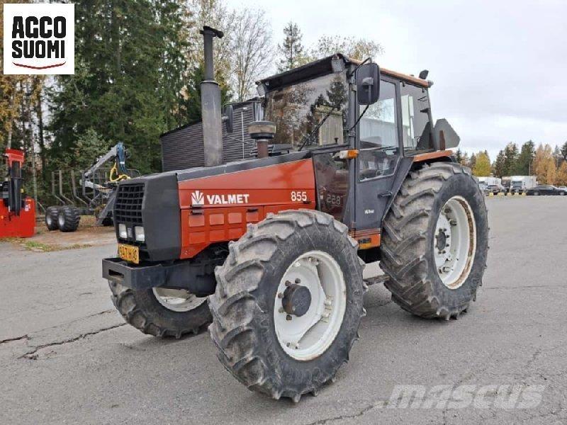 Valmet 855 GLOX الجرارات