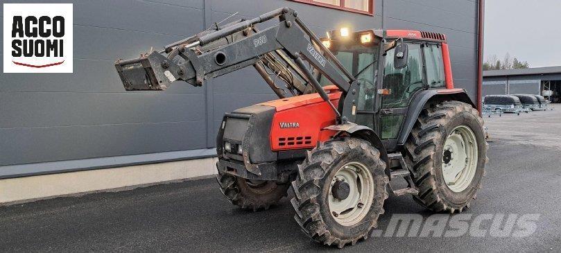 Valtra 6650 HITECH الجرارات
