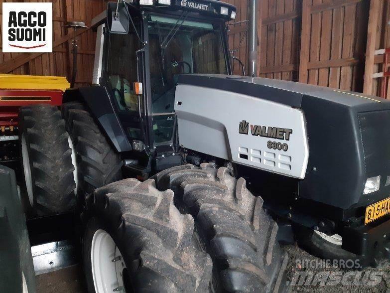 Valtra 8300 الجرارات