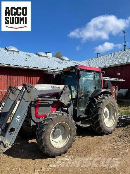Valtra A93 H الجرارات