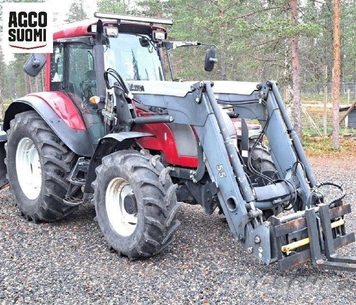 Valtra C110 الجرارات