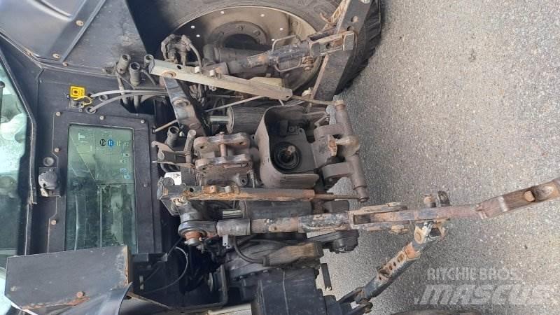 Valtra N101 HT الجرارات