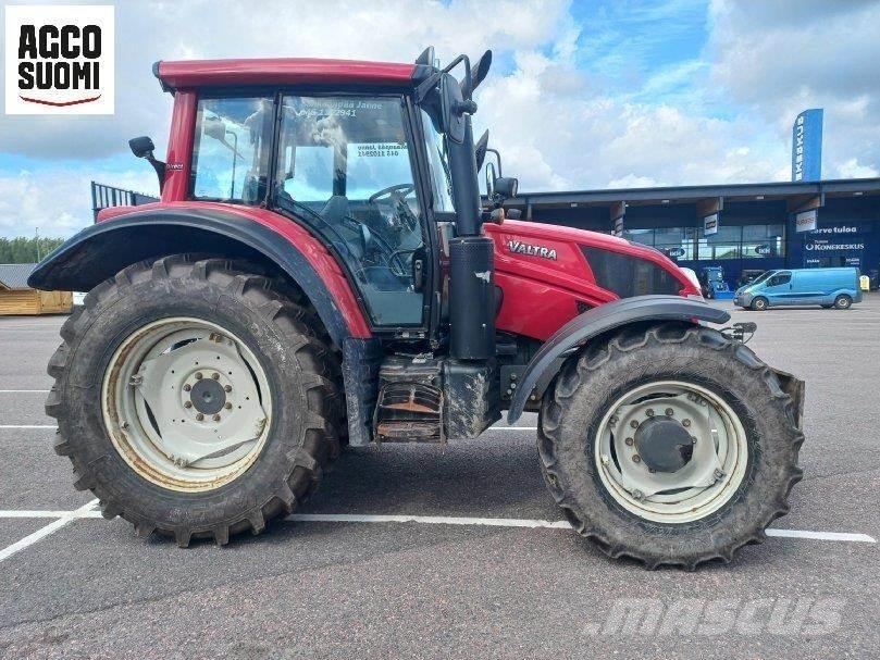 Valtra N163 DIRECT الجرارات
