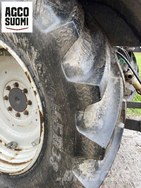 Valtra N163 VERSU الجرارات