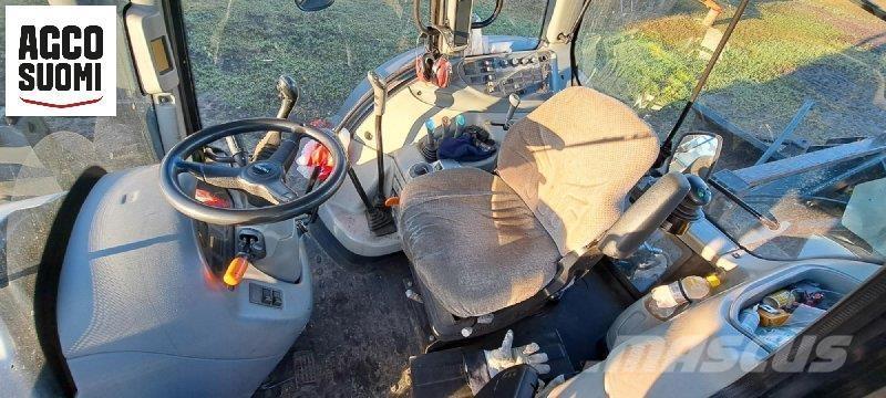 Valtra N92 الجرارات