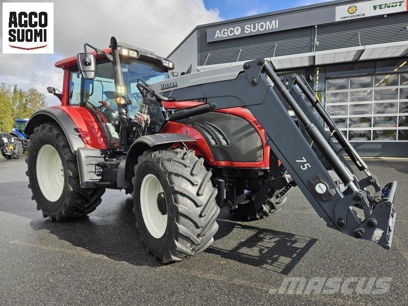 Valtra T162 DIRECT الجرارات
