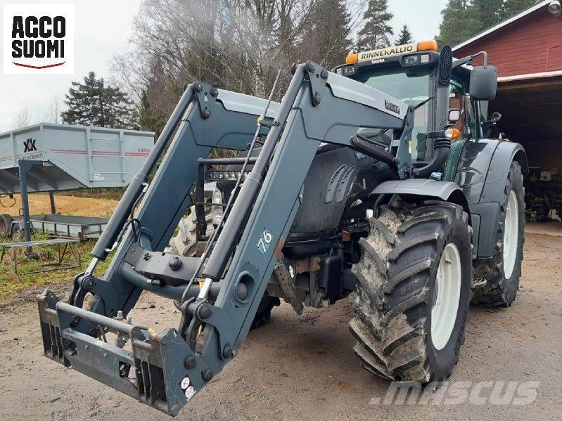 Valtra T163 ED الجرارات