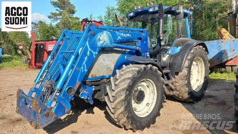 Valtra T170 HITECH الجرارات