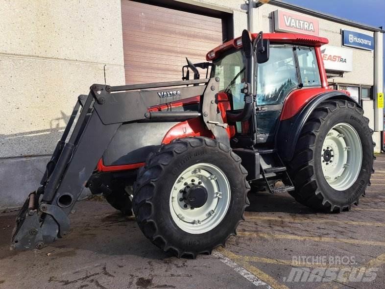 Valtra T170 LS +EK الجرارات