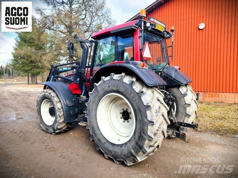 Valtra T171 HITECH الجرارات