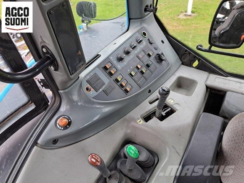 Valtra T191 HITECH الجرارات