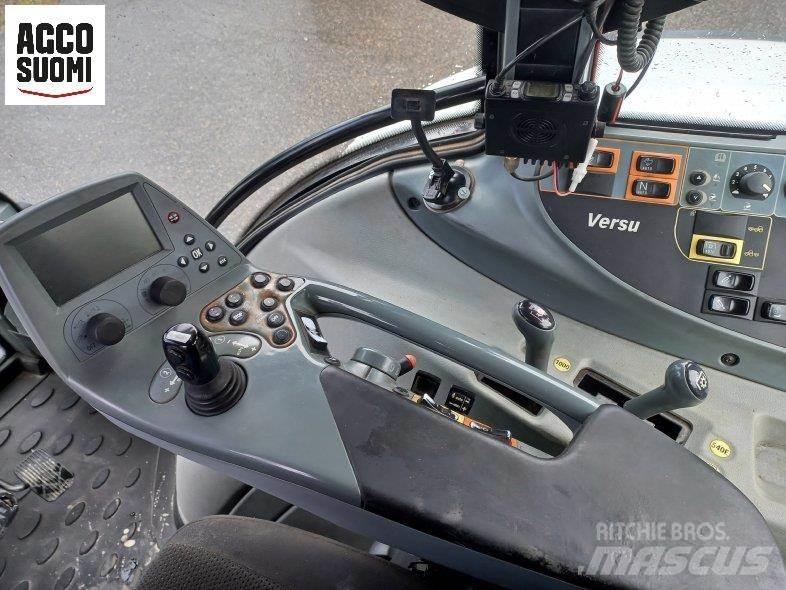 Valtra T213 VERSU الجرارات