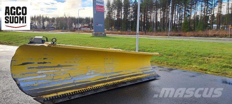 Vama ALUEAURA 345 حراثات ونصول الجليد